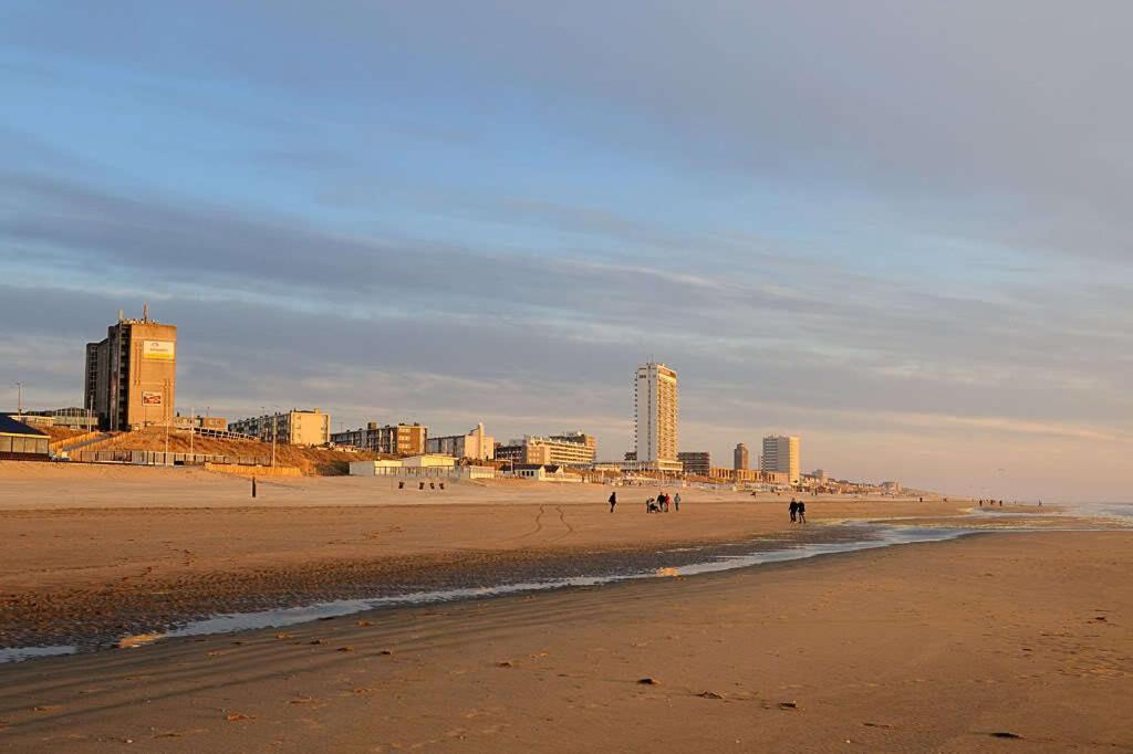 Continentaiz Appartement Zandvoort Bagian luar foto